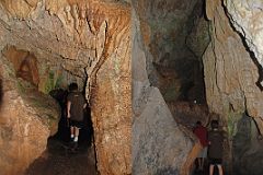 32 Cuba - Vinales - Cuevo del Indio - on foot through tunnels